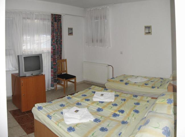 Nadix Panzio Acomodação com café da manhã Debrecen Quarto foto