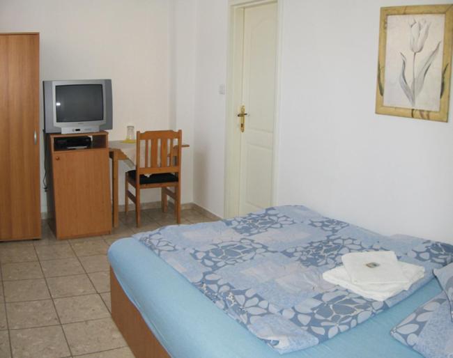 Nadix Panzio Acomodação com café da manhã Debrecen Quarto foto
